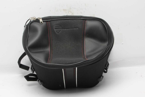 Bakväska bagage bakre topp resväska touring Ducati universell