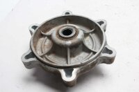 Vetopyörän navan kardaanin laakerin kiinnitys...