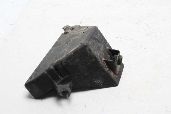 Johtosarjan suojus etuosa yläosa BMW F 650 GS R13 00-00