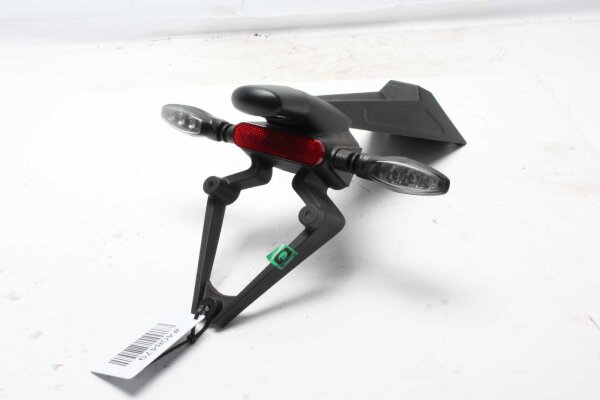 Nummerplåtshållare med blinkerslampa Aprilia RS 457 24-24