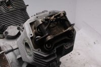 Moottorin sylinterikansi V2 ilmajäähdytteinen 2 NP 612551- Moto Guzzi V 11 Sport KR 99-03