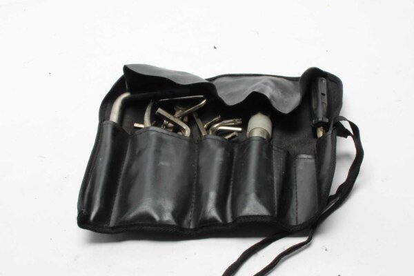 Inbyggd verktygssats, verktygsrulle, tändstiftsnyckel BMW K 1200 LT K2LT 99-03