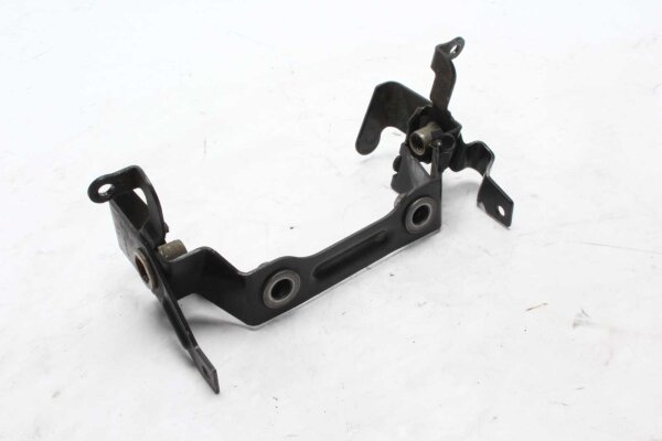 Öljysäiliön kiinnikkeen kiinnityslevy moottorin runkoon BMW K 1200 S K12S K40 04-08