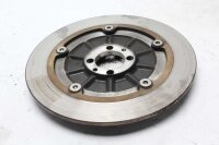 Takajarrulevy ABS-kannattimen jäähdytysrivat...