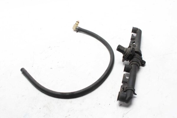 Polttoainekisko, polttoaineen ruiskutin BMW K 1200 S K12S K40 04-08