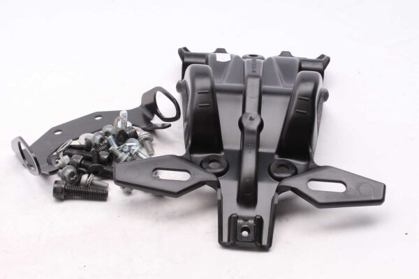 Schroeven voor de afdekking van de kentekenplaathouder Yamaha XTZ 700 Tenere 700 25-25
