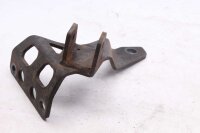 Oikean etujalkatuen kiinnike, kuljettajan kiinnitys BMW F...