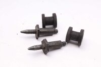 Polttoainesäiliön kiinnikkeen...