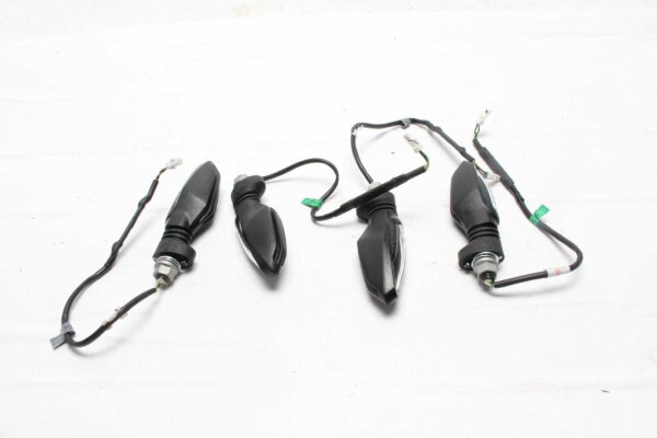 Conjunto de indicadores LED delanteros y traseros, iluminación del manillar izquierdo y derecho KTM Duke 390 20-20