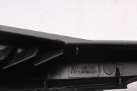 Takatelineen suojapeitteen pidike, vasen Honda CB 125 R Neo Sports Cafe 21-21