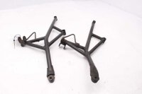 Piastra di supporto della staffa del poggiapiedi sinistra...