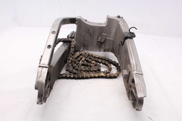 Forcellone con paracatena, catena di trasmissione Kawasaki VERSYS 650 KLE650D LE650C 10-14