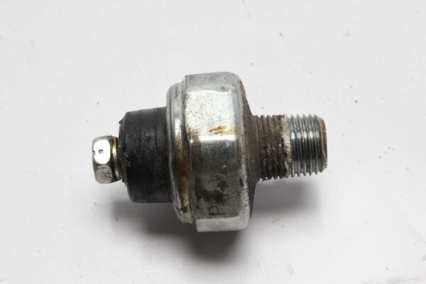 Oljetrycksbrytarsensor, motortrycksgivare Kawasaki VERSYS 650 KLE650D LE650C 10-14