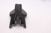 Rekisterikilven pidike heijastavalla taustavalolla...