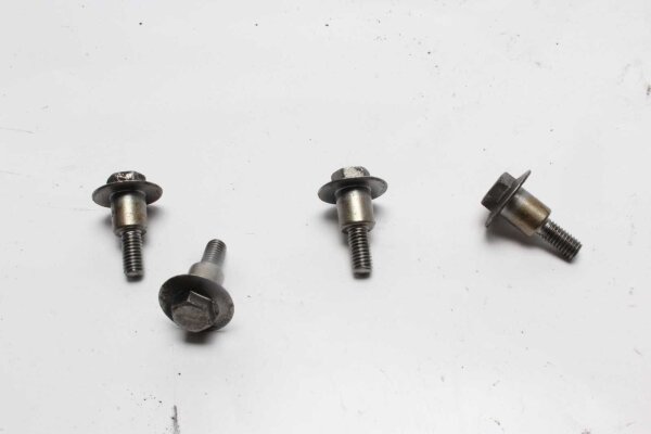 Venttiilikopan ruuvit sylinterikansi Kawasaki VERSYS 650 KLE650D LE650C 10-14