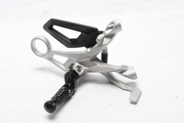 Beugel voor voetsteun rechtsvoor BMW S 1000 RR Euro 5 K67 0E61 23-24