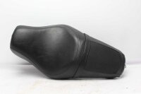 Kuljettajan ja matkustajan istuimet Harley-Davidson...