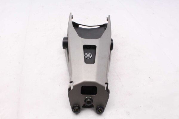 Nummerplåtshållare, bakskärm, bakljusfäste, horn Yamaha XJR 1300 RP19 07-14