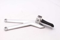 Vasemman takamatkustajan jalkatuen kokoonpano,...