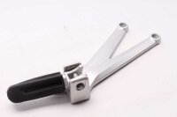 Vasemman takamatkustajan jalkatuen kokoonpano,...