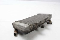 Soporte izquierdo del enfriador de agua del radiador...