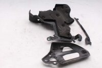 Verhoilusarja peittää muoviset kiinnikkeet Ducati universell