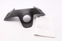 Ohjaamon kate, virtalukon suojus, etuosan yläosa...