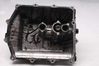 Öljypohja, moottorin tyhjennystulppa, öljyn tyhjennysaukko pohjassa Honda XL 1000 V Varadero SD02 01-03