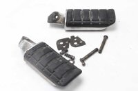 Reposapiés delantero izquierdo y derecho (goma)...