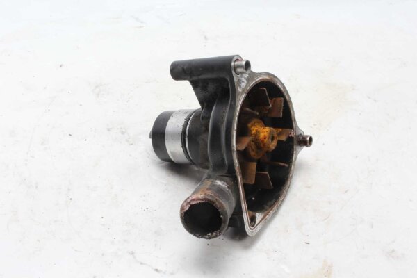 Waterpomp, koelvloeistofpomp, pomphuis Triumph Tiger 1050 115NG 07-13