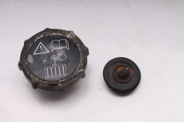 Radiator cap pressure cap engine cooling cap Triumph Tiger 1050 115NG 07-13