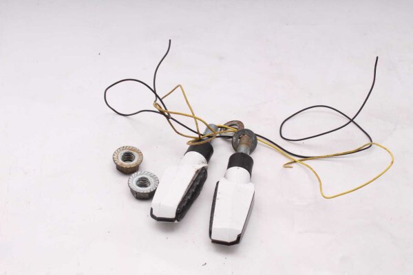 Clignotants avant à LED, paire, noir et blanc, universels Triumph Tiger 1050 115NG 07-13