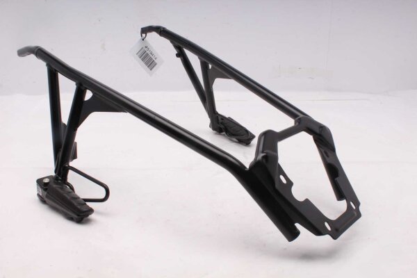 Takarunko, takasarvet, matkustajan jalkatuen kiinnitys BMW R nineT K21 0A06 R1ST 13-16