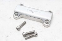 Ohjaustangon puristimen kannen ruuvi Moto Guzzi Stelvio...