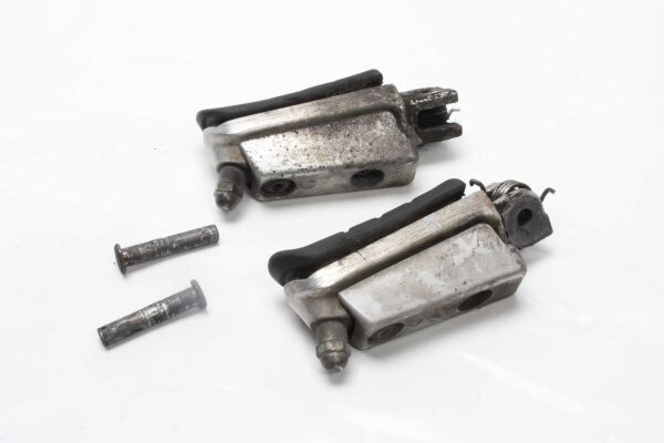 Set poggiapiedi conducente anteriore sinistro destro in gomma Honda CBF 1000 F SC58 06-11