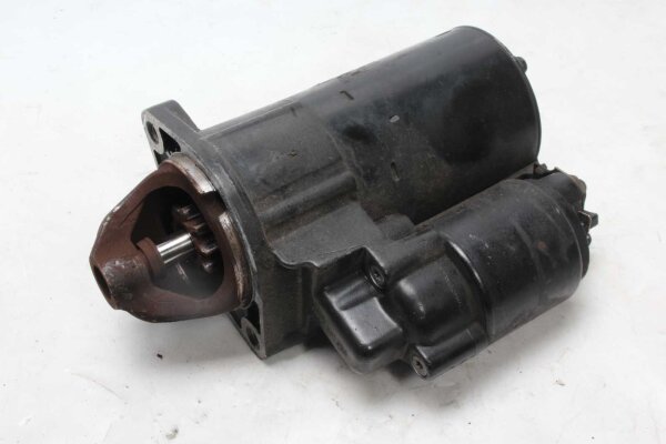 Käynnistysmoottorin käyttö Moto Guzzi Stelvio 1200 8V NTX LZ 11-17