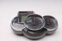 Nopeusmittari, ohjaamo, mittaristo, LCD-näyttö...