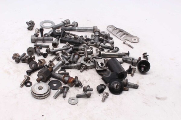 Skruvsats, kåpa, ram, återstående lager BMW R 1200 GS K25 0307 R12 04-07