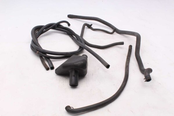 Tuuletusletkusarja, alipaineletku Triumph Sprint ST1050 215NA 05-10