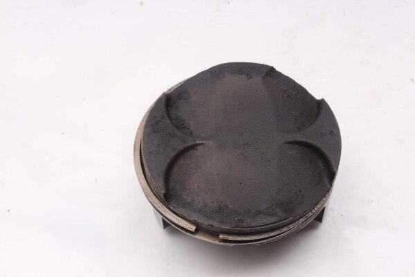 Kolv med kolvringar för cylinderenhet Triumph Sprint ST1050 215NA 05-10