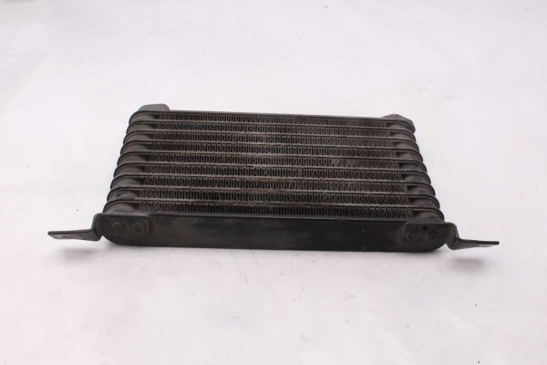 Refroidissement du moteur par ailettes de refroidissement du refroidisseur dhuile Triumph Sprint ST1050 215NA 05-10