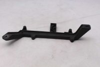 Kåpa fäste fram vänster ram Triumph Sprint ST1050 215NA 05-10