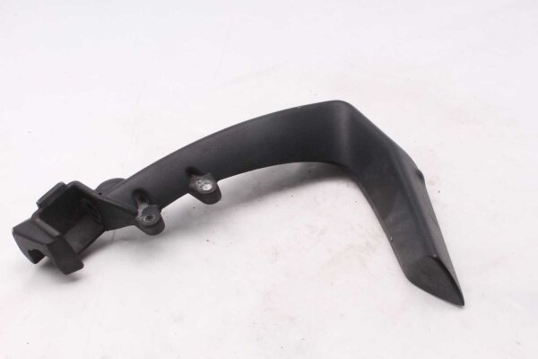 Beslag til fodstøtte bagest til højre, passagersæde Triumph Sprint ST1050 215NA 05-10