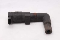 Sytytyspuola, sytytystulpan liitin, alhaalla oikealla BMW...