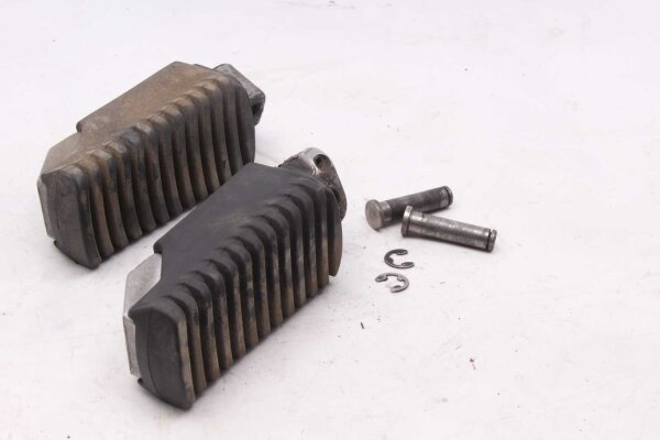 Sozius Fußrasten hinten links rechts BMW R 1200 GS K25 0307 R12 04-07