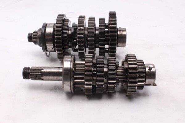 Getriebewellen Zahnräder Schaltwelle Getriebe Triumph Sprint ST1050 215NA 05-10