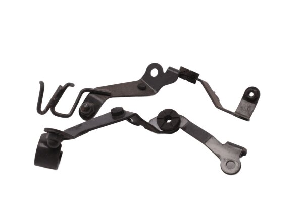 Ilmansuodatinlaatikon pidike ilmansuodattimen kiinnitys Honda NC 700 S RC61 12-13