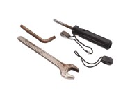 Bordwerkzeug Set Schraubendreher Maulschlüssel BMW F...