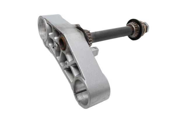 Lower fork bridge, steering head bearing, steering tube clamp Hyosung GT 650 GT650 04-07