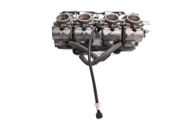 Kaasuttimen venttiilikotelo Honda CBR 1100 XX Blackbird SC35 97-98